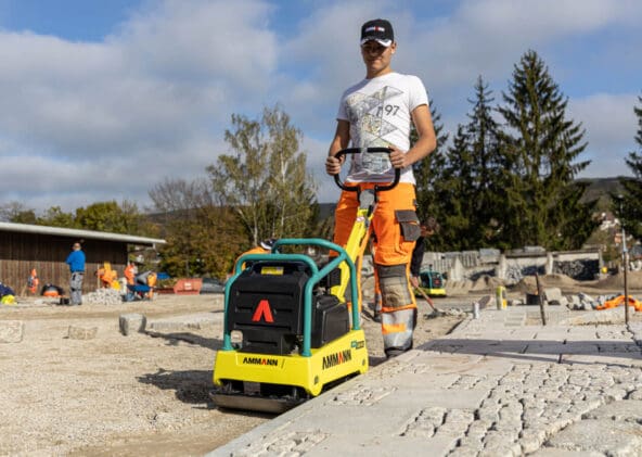 APR 22/40 - obrazek 4